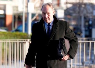 Man fined for wearing fake navy uniform