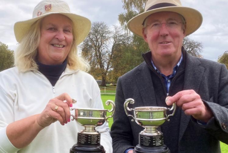Essa and Eagle secure Phyllis Court handicap doubles title