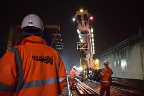 Network Rail announces £90m upgrades on line between London and Reading