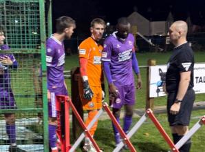 Magpies cruise past Winslow to book Berks & Bucks quarter final tie with Reading