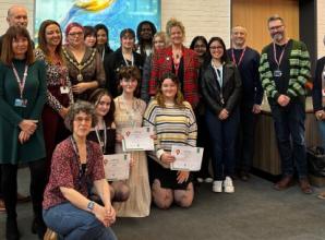 Pet jewellery idea wins student entrepreneurs competition
