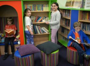 School unveils refurbished library to make reading fun