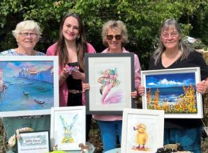 Arts and homewares at herb farm