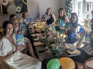 Share thoughts in safe company of other readers over brunch