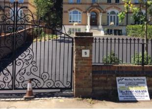 Surfacing firm make a fantastic entrance