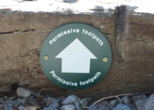 Residents rally to keep footpath as right of way