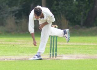 Kidmore End avoid drop despite defeat