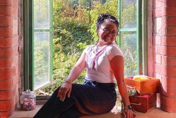 Great British Sewing Bee: Sewing made Twyford publicist 'braver and bolder'