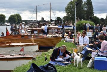Triumphant return to Thames for ‘Trad’ festival