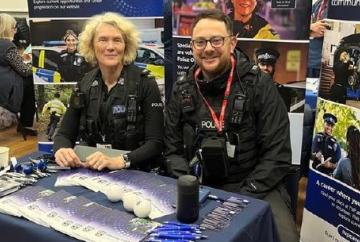 Police officers give students career advice