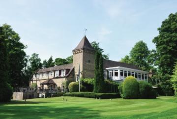 Parkland estate's a green and pleasant place to marry