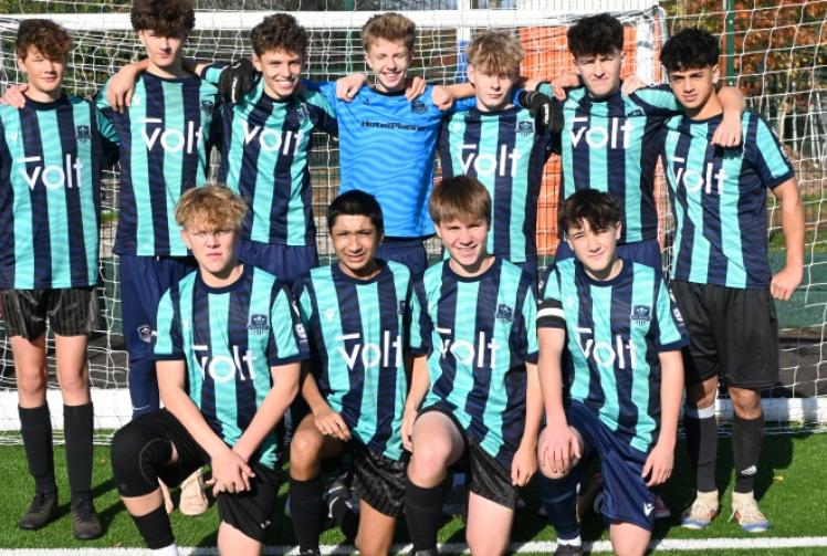 Mixed fortunes for Henley sides in shoot-out drama