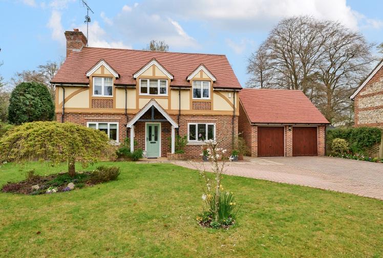 Peaceful home that&rsquo;s cosy in winter and sunny in summer