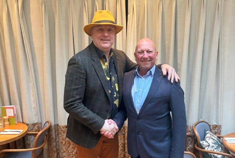 Freemasons give &pound;925 towards festive lunch