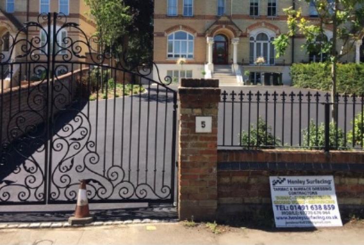Surfacing firm make a fantastic entrance