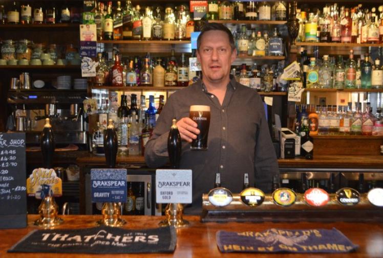 Pub landlord urges rugby fans to boycott Guinness