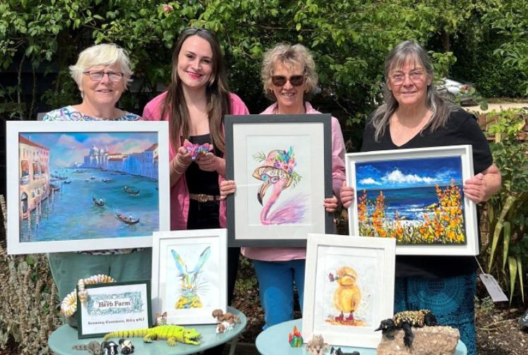 Arts and homewares at herb farm