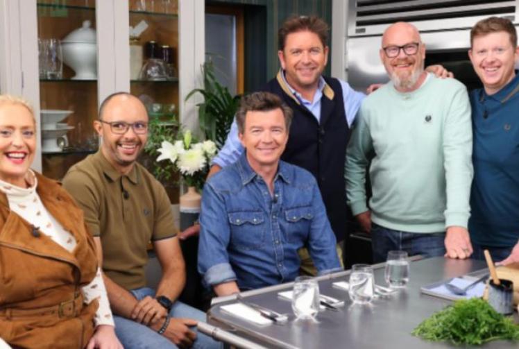 Restaurant retains award for ninth year running